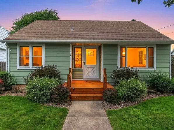 928 Jefferson St, Menasha, WI 54952