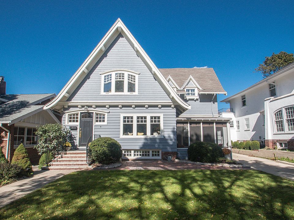 1st image of 2506 E Menlo Blvd