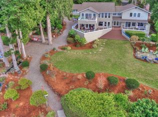 4012 Sunset Beach Dr NW, Olympia, WA 98502