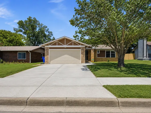 1208 W Jackson St, Broken Arrow, OK 74012