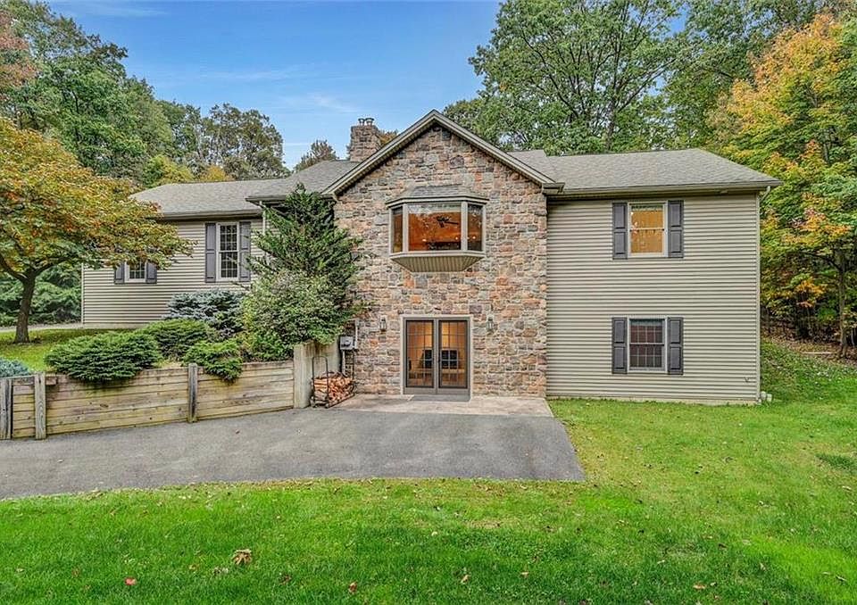 528 Hemlock Rd, West Penn Township, PA 18252 Zillow