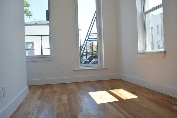 Rented by L Rose Realty | media 10