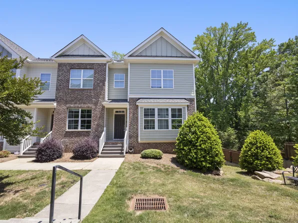 908 Laurel Gate Dr, Wake Forest, NC 27587