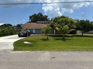 5716 Raintree Trl, Fort Pierce, FL 34982
