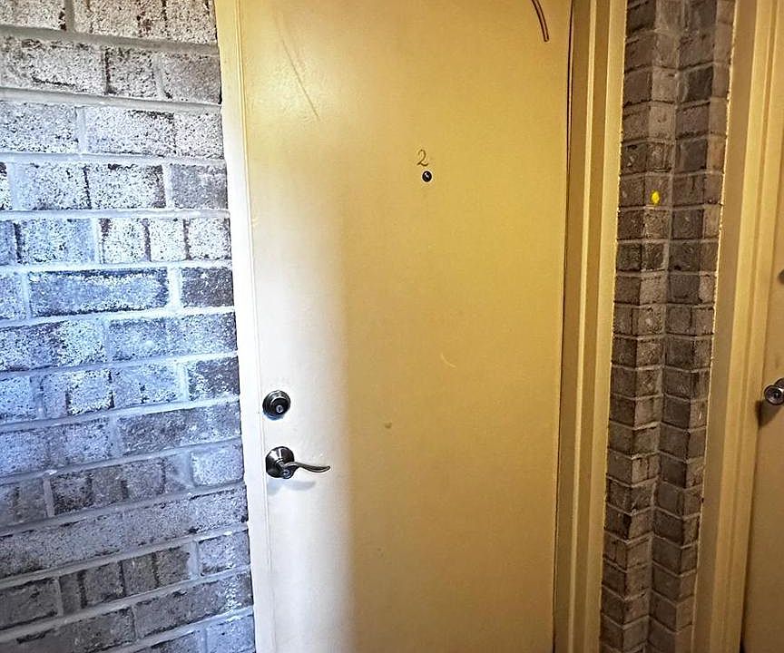 Colchester Towne Condo 7984 Audubon Ave Alexandria VA Zillow