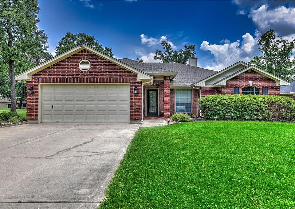 1st image of 16138 Broadwater Dr