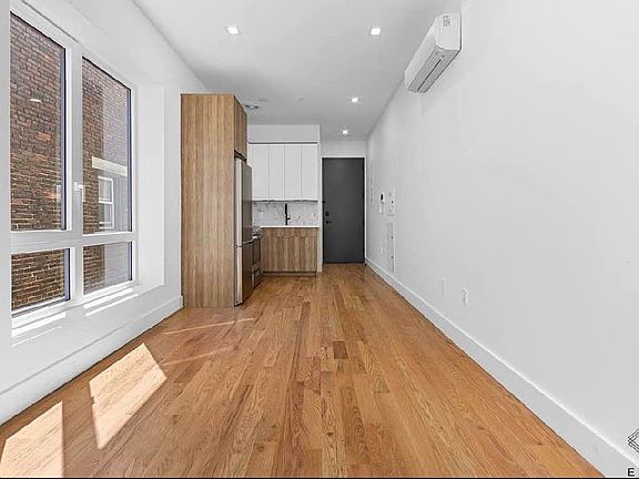 5th image of 1640 Nostrand Ave #3R