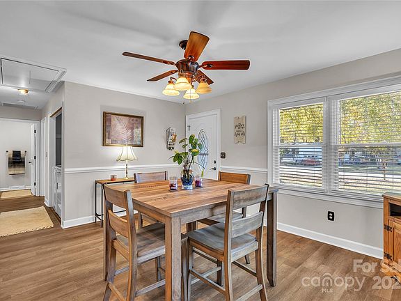 4th image of 914 Carolyn Ave