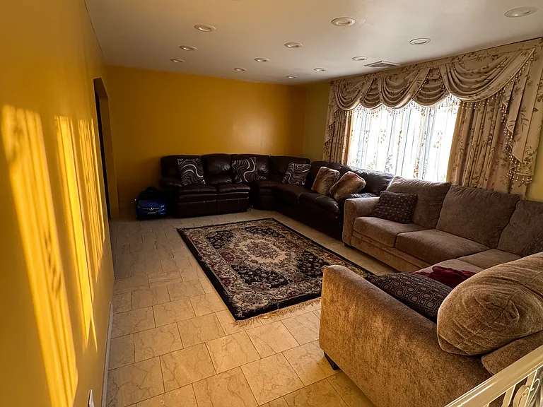 163 Boden Ave — Photo 2