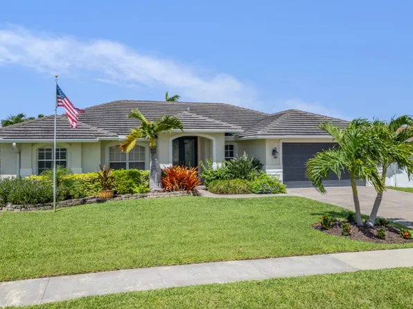 152 Saxon St, Marco Island, FL 34145