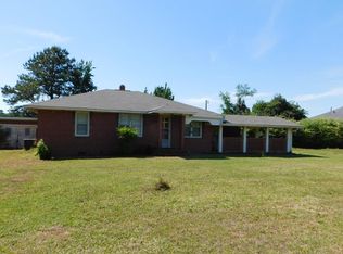 1238 Bloomville Rd, Manning, SC 29102