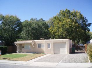 209 El Paso Dr, Farmington, NM 87401