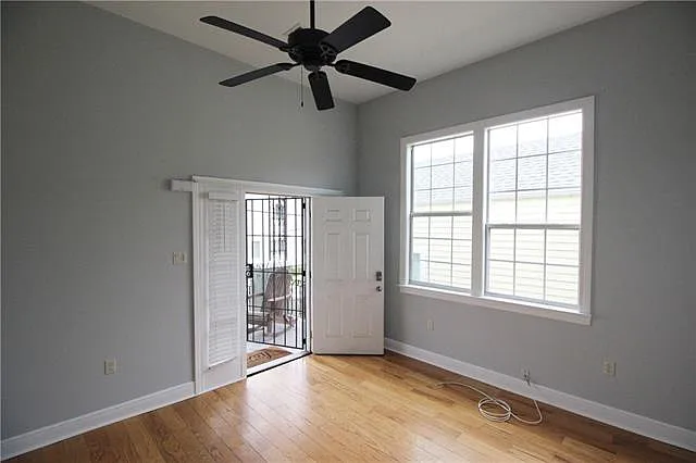 2 bed, 2.0 bath, 1500 sqft, $1,800 — Photo 4