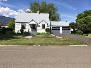 300 NE 1st St, Enterprise, OR 97828