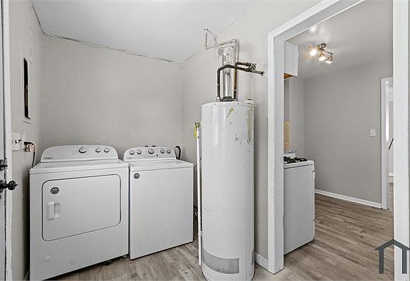 4th image of 28445 Donnelly St