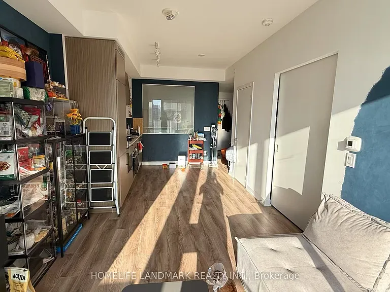 20 Edward St #1414 — Photo 4