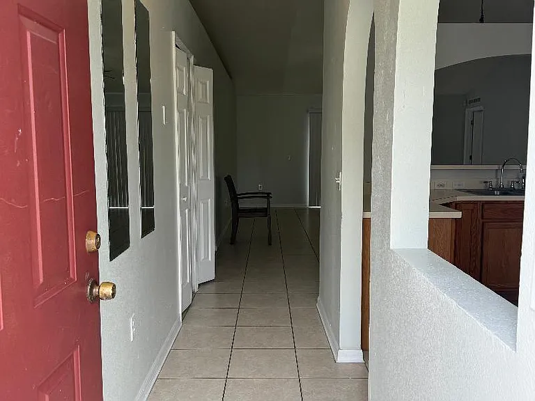754 Toulon Dr — Photo 5