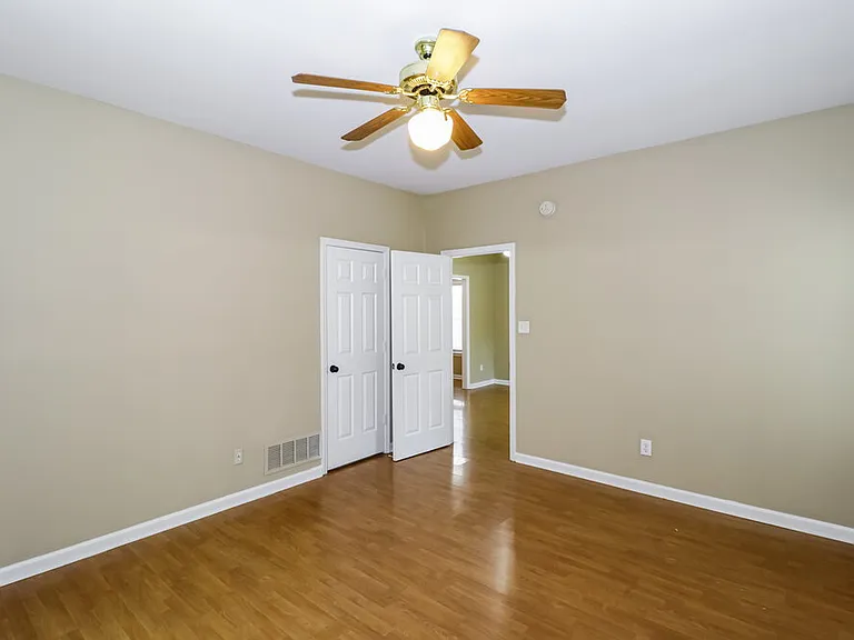 8170 Timber Knoll Ln — Photo 8
