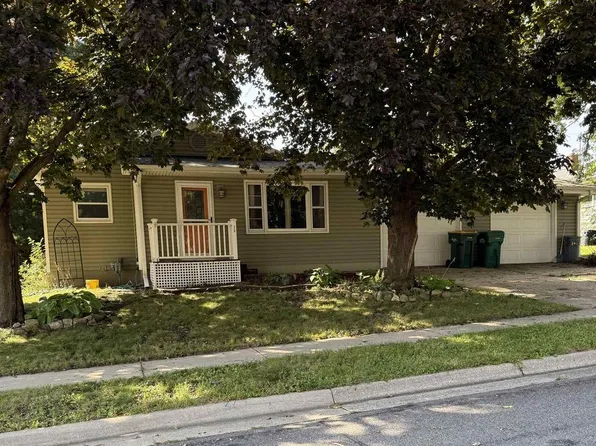 15 Edward Avenue, Edgerton, WI 53534