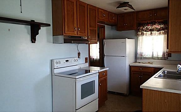 4th image of 1601 Glenross Blvd