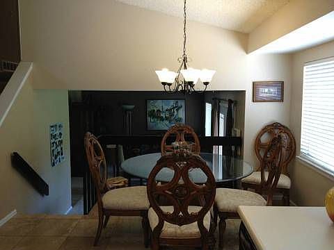 C-breakfast nook.jpg