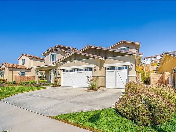 Three car garage