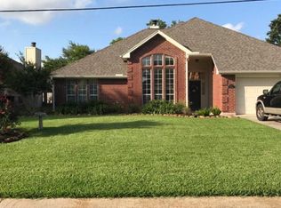 217 Royal Way, Nederland, TX 77627