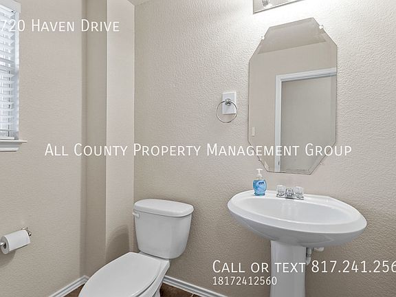 4th image of 1720 Haven Dr