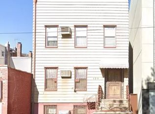 129 Devoe St, Brooklyn, NY 11211