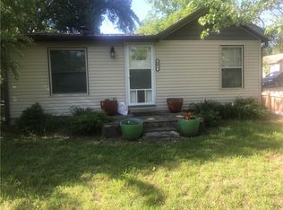 208 W Parks St, Prairie Grove, AR 72753