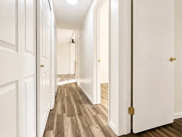 304 Lake Crystalbrook Dr — Photo 31