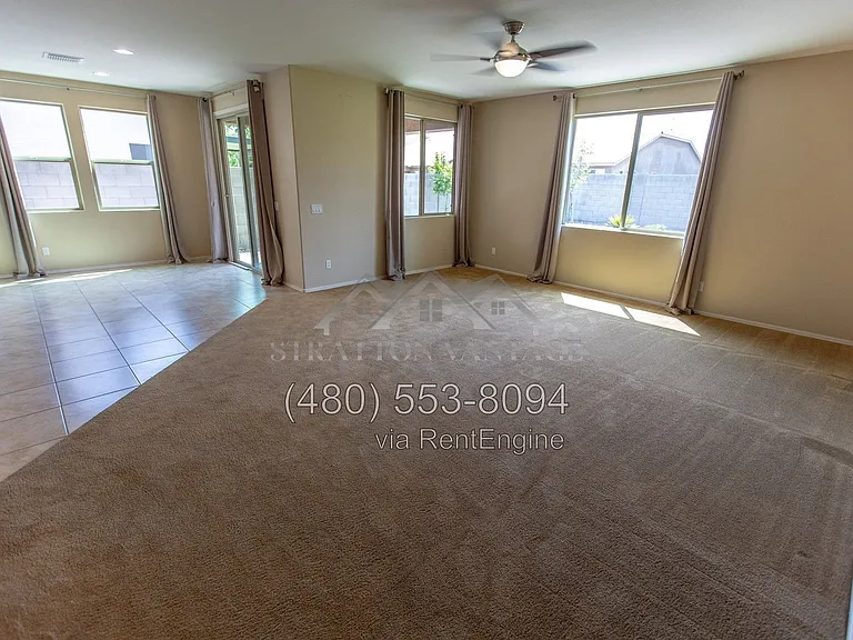 18295 W Saguaro Ln — Photo 23