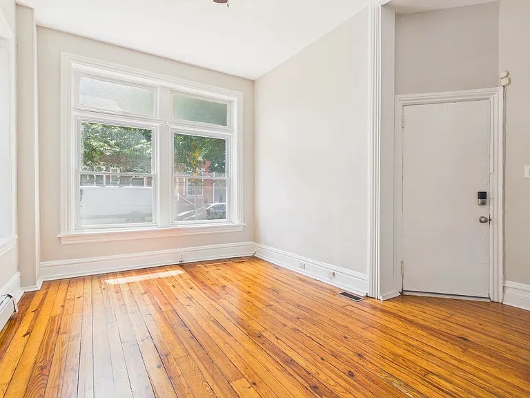 206 Kelker St — Photo 18