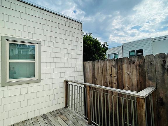 3rd image of 1309 20th St