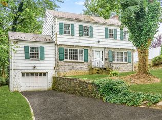 15 Thelma Pl, White Plains, NY 10605