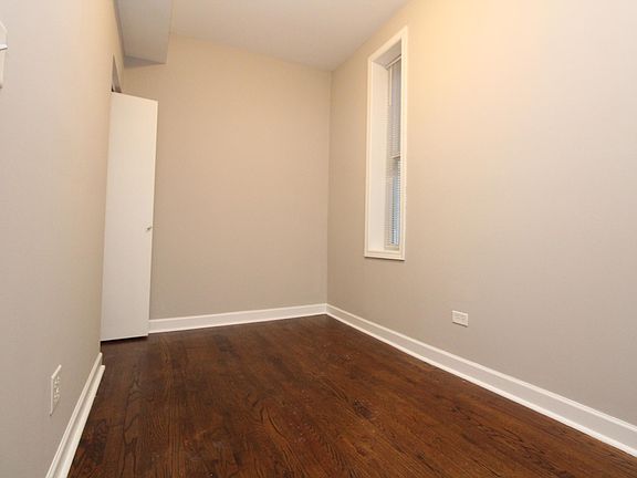 4th image of 2014 W McLean Ave #1R