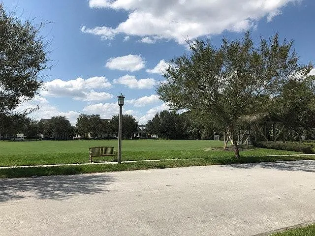 798 Oak Shadows Rd — Photo 35