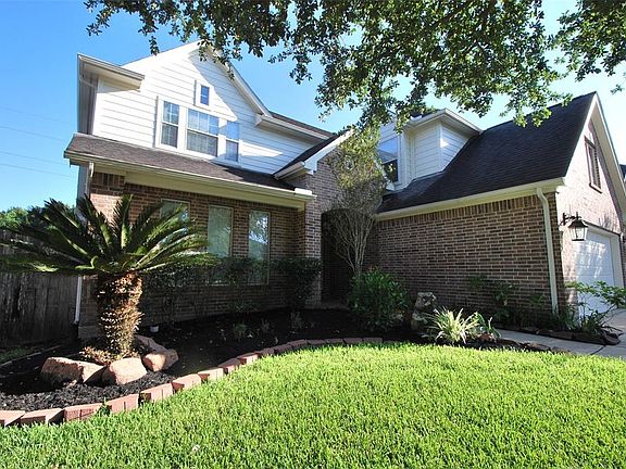 2nd image of 21627 Grand Hollow Ln