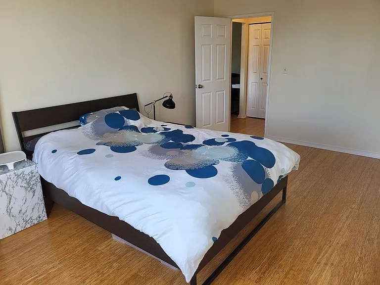 33 Pond Ave #915 — Photo 10