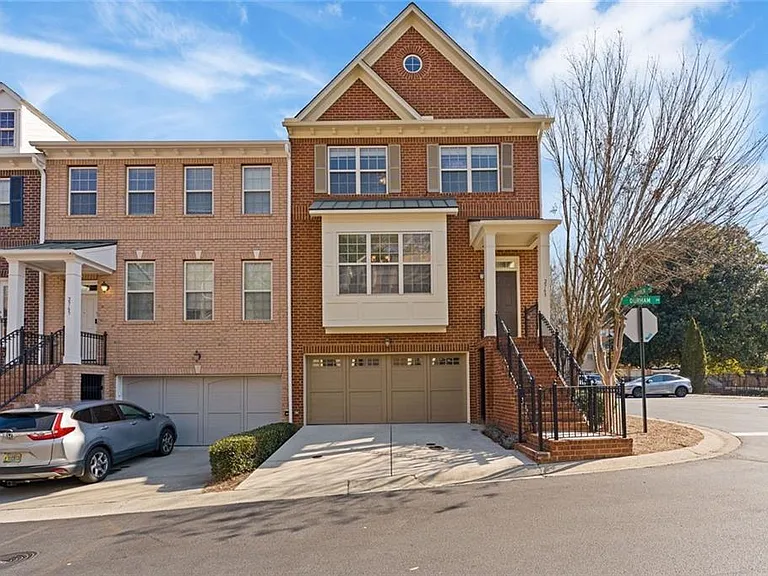 2763 Durham Dr NE — Photo 6