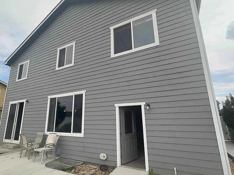 4336 Carlyle Ln — Photo 3