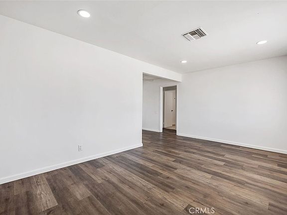 5th image of 1837 Richard Ave