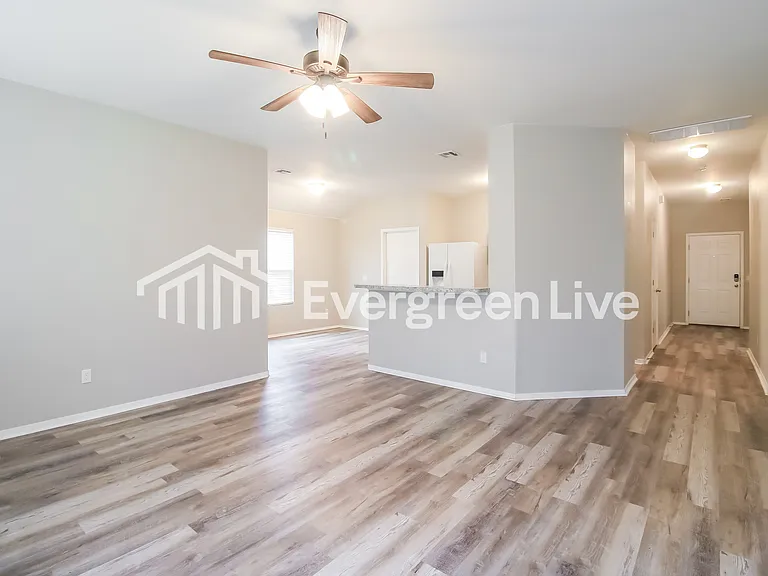 1824 Oxen Ln — Photo 4