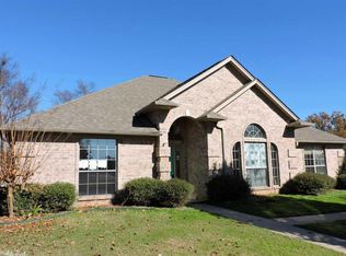 2109 McDonald Ln, Texarkana, AR 71854