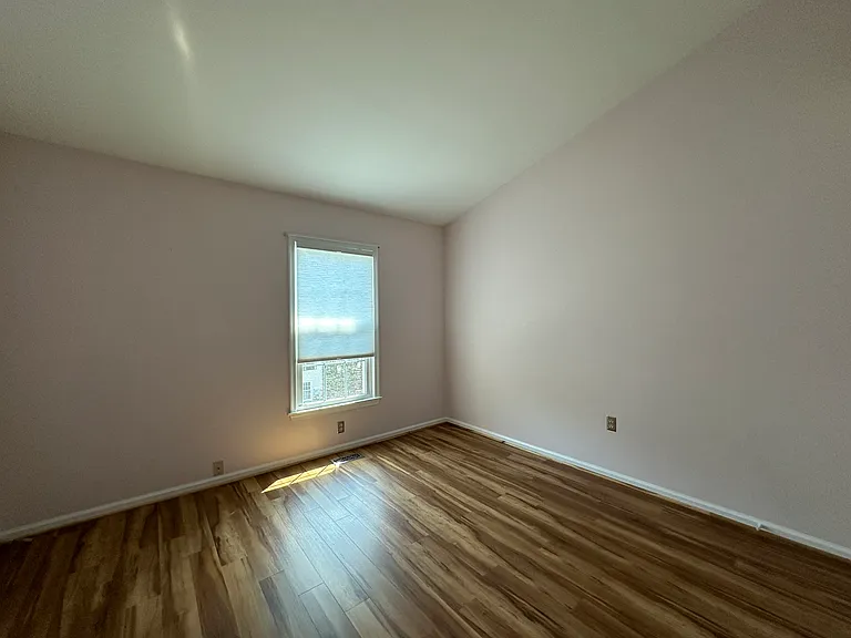 4113 Meadow Field Ct — Photo 38