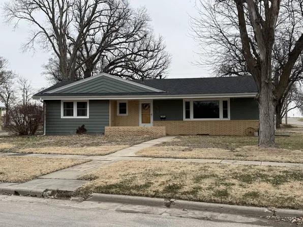 701 Ross St, Downs, KS 67437