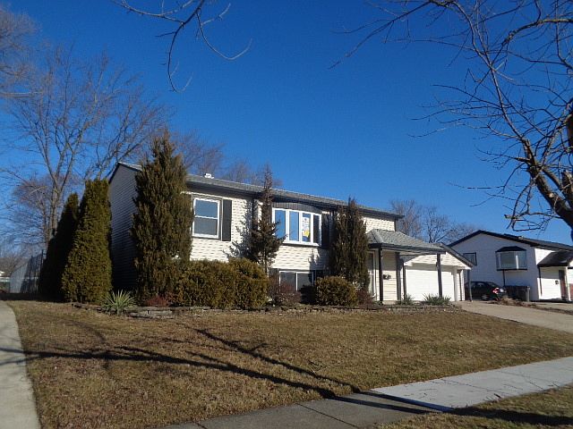 1st image of 9110 Fairway Dr