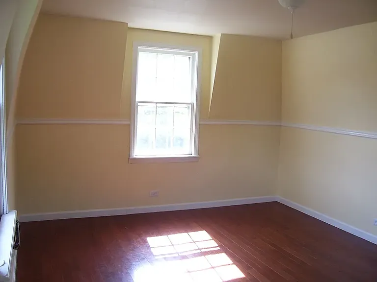 139 Bourne Ave #2 — Photo 12