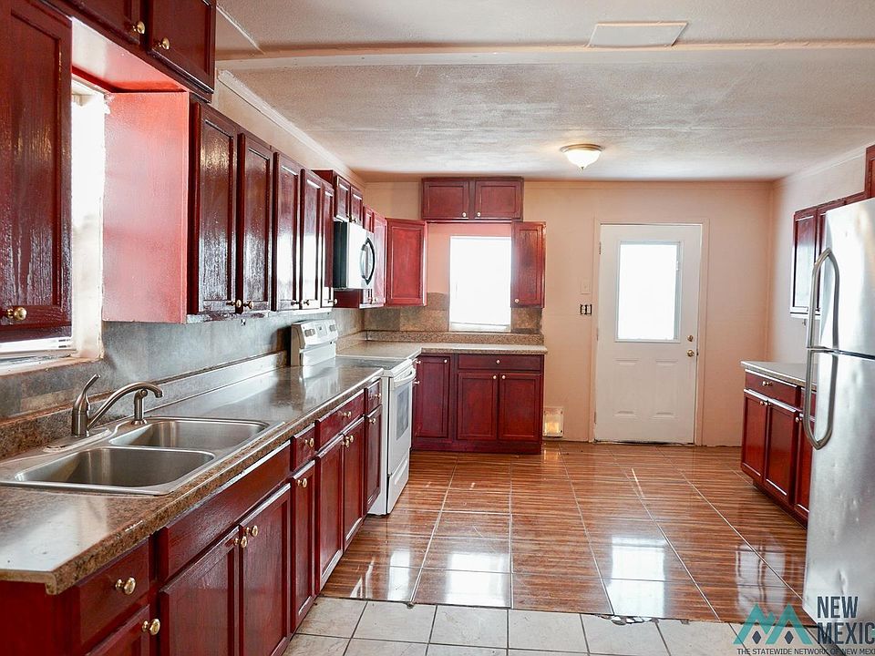 2nd image of 1003 N Thornton St
