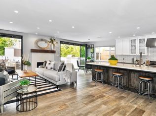 2083 Valley Rd, Costa Mesa, CA 92627